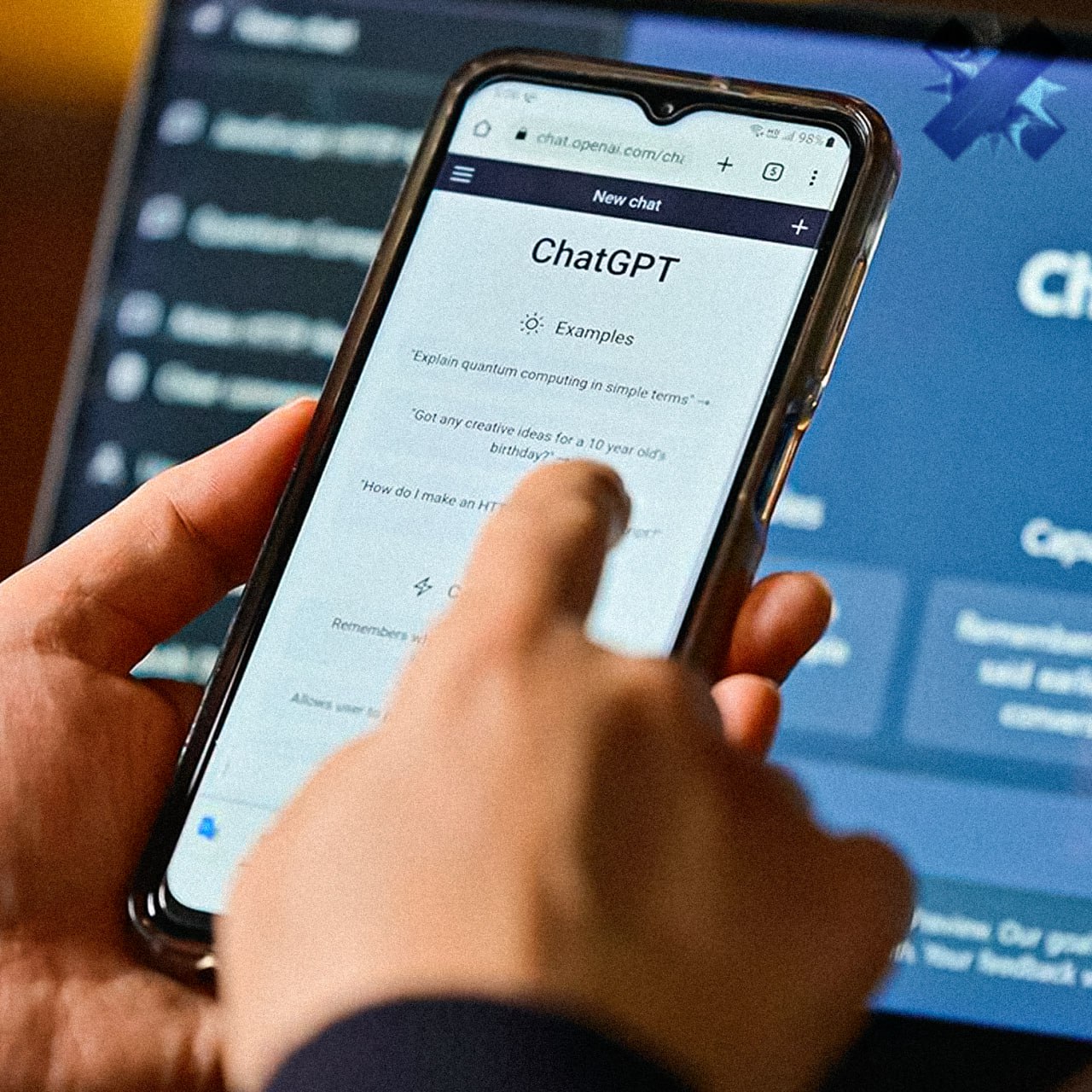 Россиянка отсудила деньги за курс с наставником ChatGPT Жительница Ростовской области купила онлайн обучение по контенту с обещанным индивидуальным сопровождением Но вместо живых разборов получала однотипные ответы позже организаторы признались что писал их ИИ Деньги возвращать отказались и дело дошло до суда Там выяснилось что у курса не было лицензии а реклама вводила в заблуждение Итог почти 99 тысяч рублей компенсации за обучение неустойку и моральный вред ещё один пример что ИИ человека пока не заменит туда обманщиков НМШ