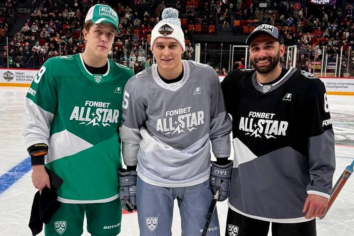 Хоккеисты череповецкой Северстали Михаил Ильин и Данил Аймурзин сыграют друг против друга в финале Матча всех Звезд КХЛ А вот канадский легионер желто черных Иоаннис Калдис поборется сегодня за бронзу престижного турнира Вологда Регион 35ТВ в MAX