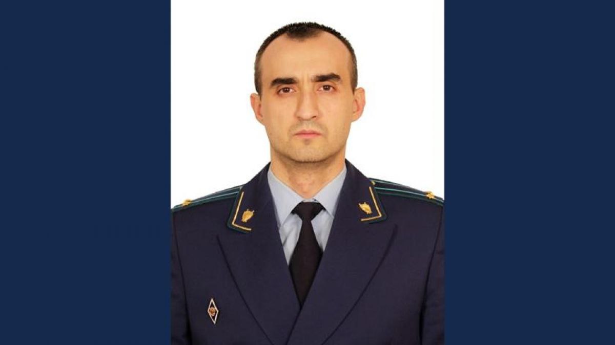 Заместителя прокурора Воронежа назначили прокурором Железнодорожного района города     Советник юстиции Юрий Болдырев родился в 1987 году, имеет высшее юридическое образование  ВГУ . На службу в органы прокуратуры его приняли в феврале 2009 года. Работал помощником, старшим помощником и заместителем прокурора Советского района. С июля 2018 года Болдырева назначили заместителем прокурора Воронежа.  ↗  Прислать новость   Подписаться