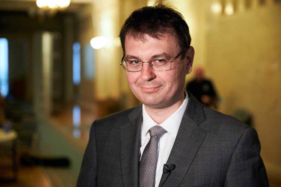 520 млрд понадобится на восстановление Украины после войны глава налогового комитета ВР Украины По его словам эта сумма равна почти трём ВВП Украины и уже сейчас правительство работает над привлечением средств