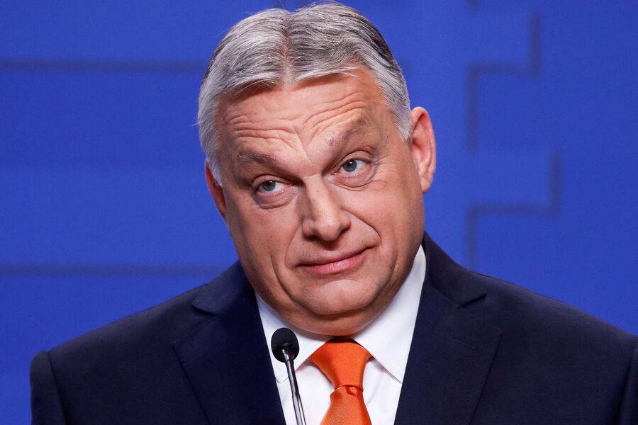 Евросоюз продолжит обсуждение запрета на импорт энергоносителей из России на следующей неделе на уровне МИД, Венгрия и Словакия против, — Орбан     Оперативно о политике