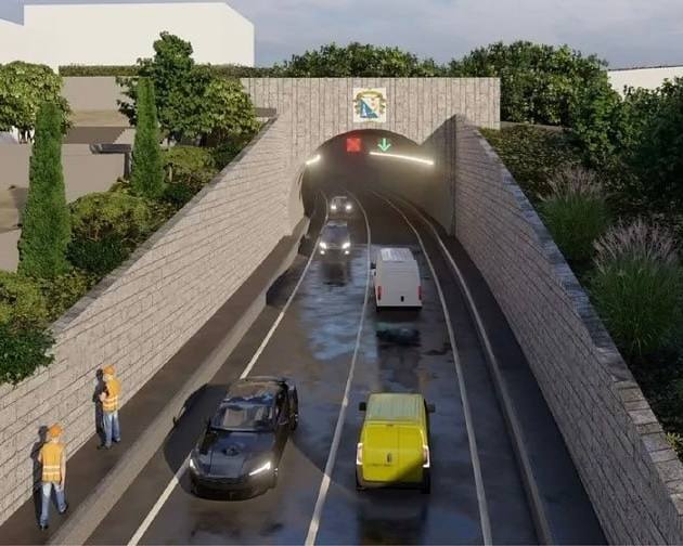 На тоннель в центре Севастополя выделят почти 10 млрд рублей Со строительством решили не затягивать контракт подписан 17 декабря сразу после того как проект вышел из экспертизы Подрядчиком стала краснодарская Веста Если верить смете только на переустройство коммуникаций и демонтажные работы будет потрачено более полумиллиарда рублей Ещё четверть миллиарда на тепло газо и водоснабжение а также водоотведение Сам 300 метровый тоннель автодорога и диспетчерский пункт обойдутся в 5 9 млрд рублей