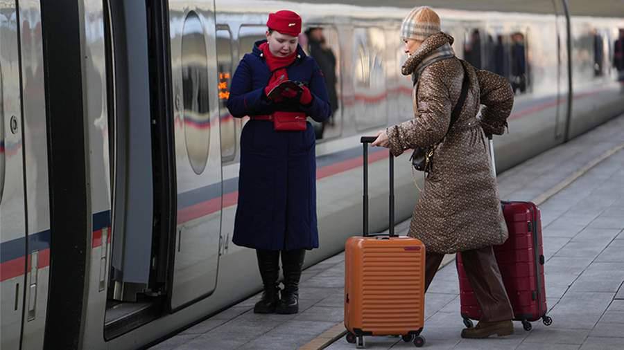 В России начали тестирование посадки в поезд по биометрии Пилотный проект запущен на маршрутах из Москвы в Нижний Новгород Иваново и Кострому В испытаниях участвует ограниченное число пассажиров а для использования сервиса требуется подтверждённая биометрия
