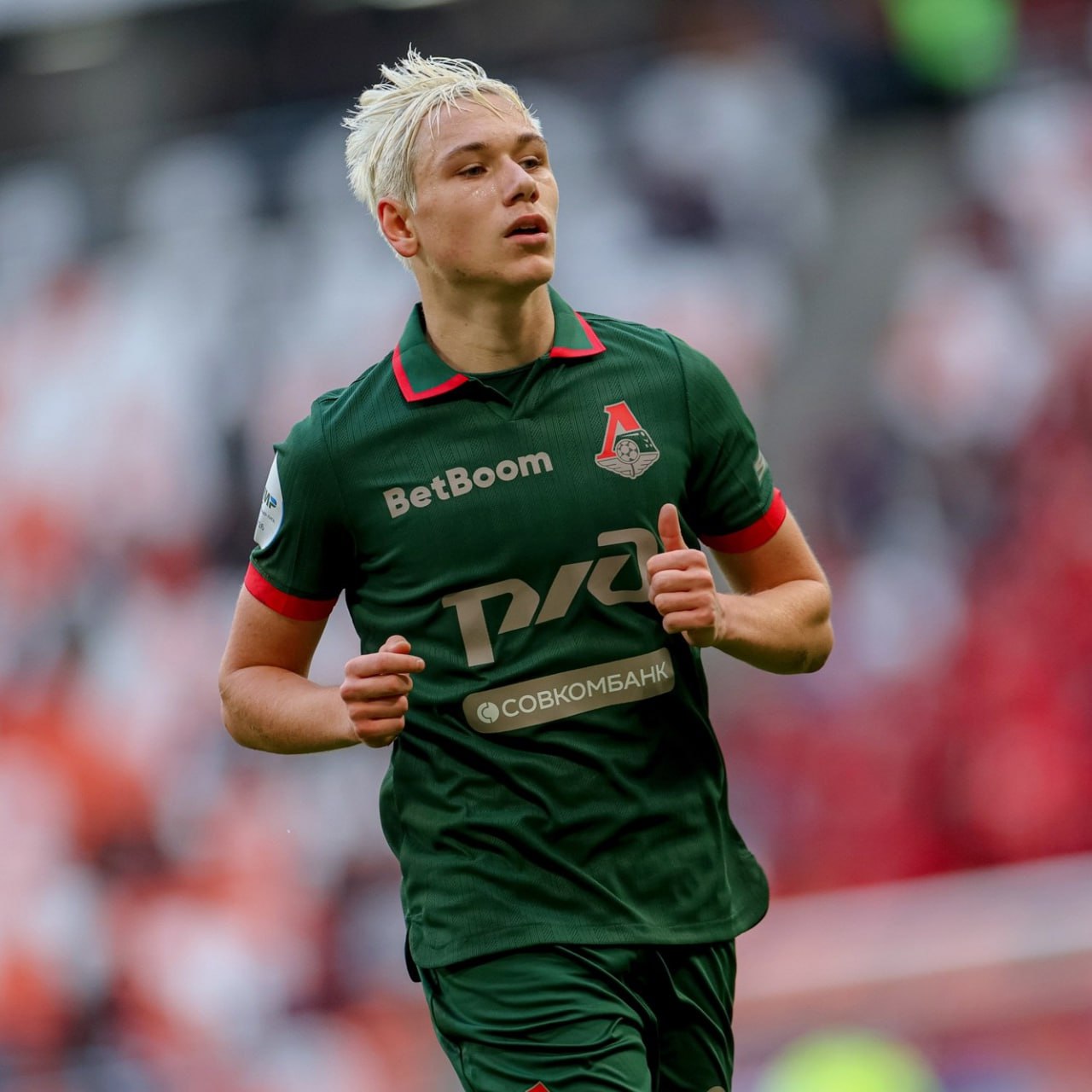 Батраковым интересуется ПСЖ Переход могут провернуть уже летом Таким инсайдом поделился источник Матч ТВ во Франции Также мы узнали подробности у агента футболиста Вадима Шпинёва Представители агентства общаются с клубами из разных европейских чемпионатов в том числе и с ПСЖ Это стандартная практика Два русских парня в Париже это мощно А там и до ЗМ рукой подать Match TV соцсети Локомотива