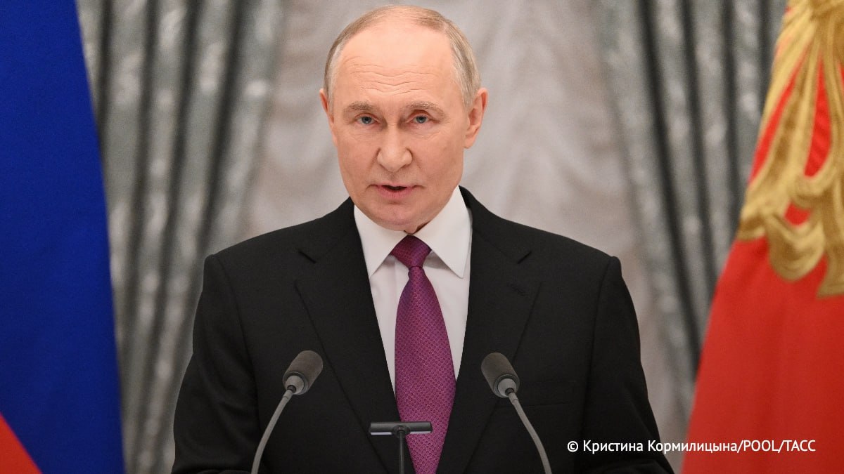 РФ стремится к дружбе со всеми народами Земли заявил Путин Президент добавил что народы планеты могут объединиться вокруг общих ценностей в этом импульс культуры России