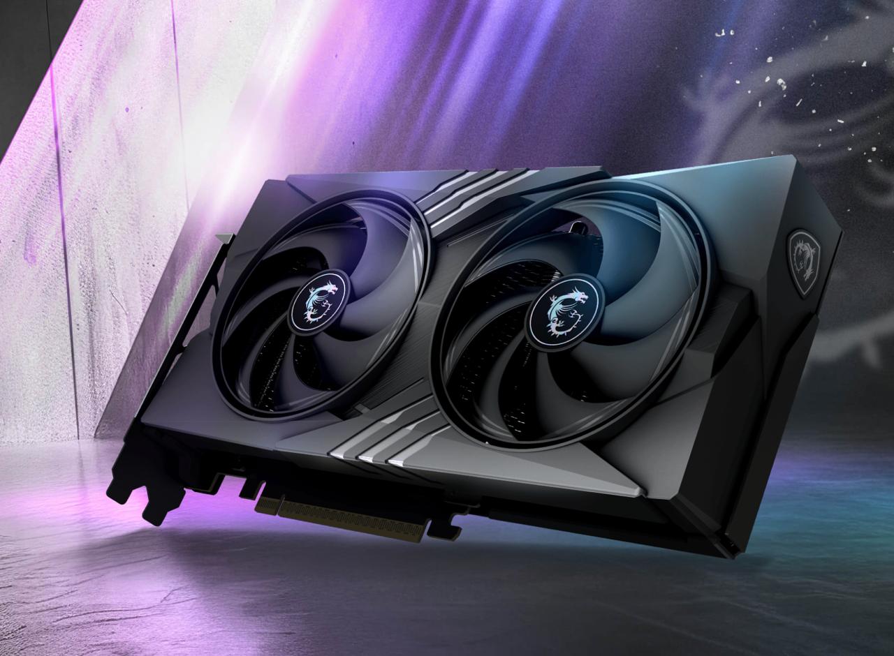 М Видео продажи видеокарт выросли на 60 в количественном выражении по итогам 9 месяцев 2025 года В рублях продажи видеокарт выросли на 50 год к году Интерес к категории продолжает расти на фоне популярности гейминга развития ПК сегмента и увеличения числа пользователей работающих с графикой видео и ИИ Всё больше покупателей рассматривают мощные графические ускорители как инвестицию в производительность и универсальность от игр до профессиональных задач Топ 5 по количеству проданных устройств 1   ASUS GeForce RTX 3050 Phoenix 2   Palit GeForce RTX 5060 Ti Infinity 3 16GB 3   MSI GeForce RTX 5060 Shadow 2X OC 8GB 4   MSI GeForce RTX 5060 Ti Gaming Trio OC 16GB 5   Palit GeForce RTX 5070 GamingPro 12GB Топ 5 видеокарт по выручке 1   MSI GeForce RTX 5060 Ti Gaming Trio OC 16GB 2   Palit GeForce RTX 5070 GamingPro 12GB 3   MSI GeForce RTX 5060 Shadow 2X OC 8GB 4   Palit GeForce RTX 5070 Ti GameRock 16GB 5   MSI GeForce RTX 5080 Ventus 3X OC Plus 16GB Менеджер товарной категории Комплектующие для ПК Компании М Видео Арсен Гайдарилов Мы видим что интерес к видеокартам остается стабильно высоким и становится все более осознанным Покупатели обращают внимание не только на производительность за рубль FPS за рубль но и на энергоэффективность уровень шума объем видеопамяти и поддержку современных технологий В 2025 году особенно активно растет средний и продвинутый сегмент пользователи выбирают модели которые одинаково хорошо подходят и для игр и для работы Рост продаж также поддерживают расширение линейки NVIDIA GeForce RTX 50 й серии выход новых моделей внутри каждого ценового сегмента а также выравнивание цен на фоне стабильного валютного курса Ожидаем что интерес к категории сохранится до конца года особенно в период сезонных акций и праздничных распродаж