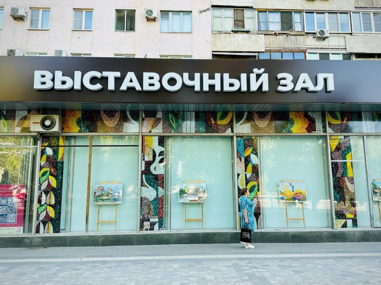 Выставочный зал Волжского превратят в молодежное пространство «Таврида. АРТ» Выставочному залу им. Г.В. Черноскутова в Волжском присвоили статус арт-резиденции федеральной сети «Траврида. АРТ». Как сообщили Волжский.ру в пресс-службе администрации Волжского, на базе учреждения культуры создадут молодежное творческое пространство, где будут реализовываться различные культурные инициативы. По словам и.о. директора Волжского музейно-выставочного комплекса Ольги Кулаковой, учреждение подало заявку на участие в конкурсном отборе. В апреле экспертный совет признал волжский выставочный зал соответствующим критериям отбора и внес решение о присвоении статуса арт-резиденции. Отметим, всего у проекта 74 арт-резиденции в 37 регионах страны. Подробнее на Волжский.ру: