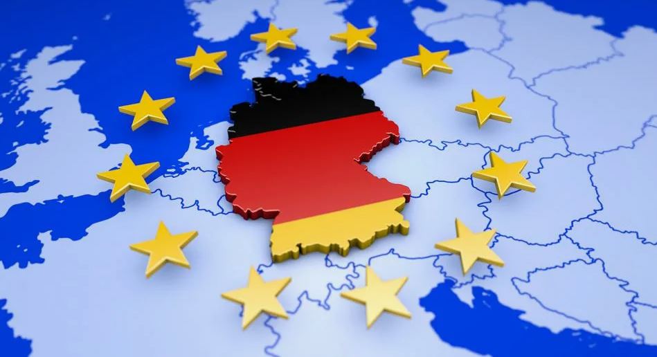 Немецкая газета "Welt am Sonntag": ФРГ впервые за последние годы перестала быть лидером в ЕС по запросам на убежище и занимает третье место Больше всего ходатайств за полгода было подано в Испании 76 020 и Франции 75 428 , меньше всего – в Венгрии 47 , Словакии 84 и Литве 152 . СТАРШИЙ ИНСПЕКТОР