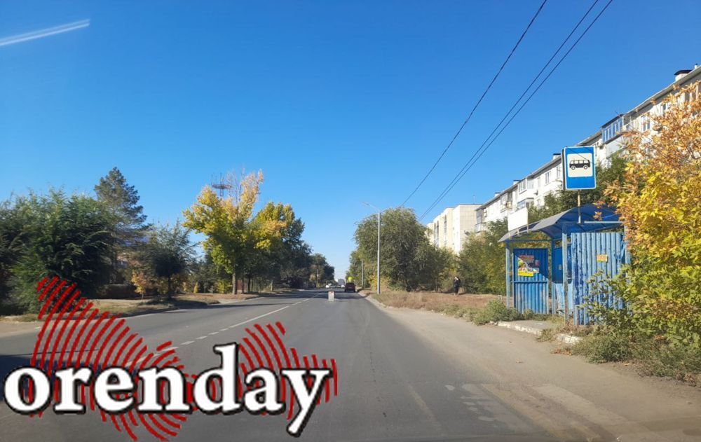 Orenday Оренбург В России появятся новые дорожные знаки в 2026 году С 1 января 2026 года в России вступит в силу обновленный ГОСТ который введет ряд значимых изменений для автомобилистов Нововведения призваны снизить аварийность и уменьшить визуальный шум на дорогах сообщил в комментарии ТАСС первый зампред комитета Госдумы по транспорту Павел Федяев Среди ключевых изменений появление нескольких новых знаков Будет введен вертикальный дублер знака Стоп линия для мест где невозможно нанести горизонтальную разметку Также появится знак Рекомендуемая скорость при проезде искусственной неровности и табличка Глухие пешеходы которая по аналогии с уже существующей для слепых предупредит водителей об участниках движения с нарушениями подробнее на канале Orenday Оренбург