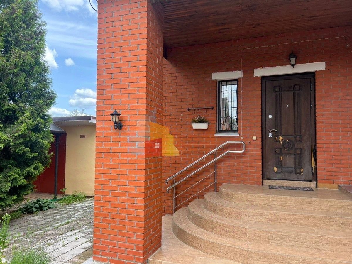 В Туле продается самый дорогой частный дом в регионе за 45 миллионов рублей newstula ru fn 1725185 html В Тульской области на продажу выставили дом за 45 миллионов рублей На данный момент он позиционируется как самое дорогое здание на рынке недвижимости согласно данным Циан Прислать новость Подписаться