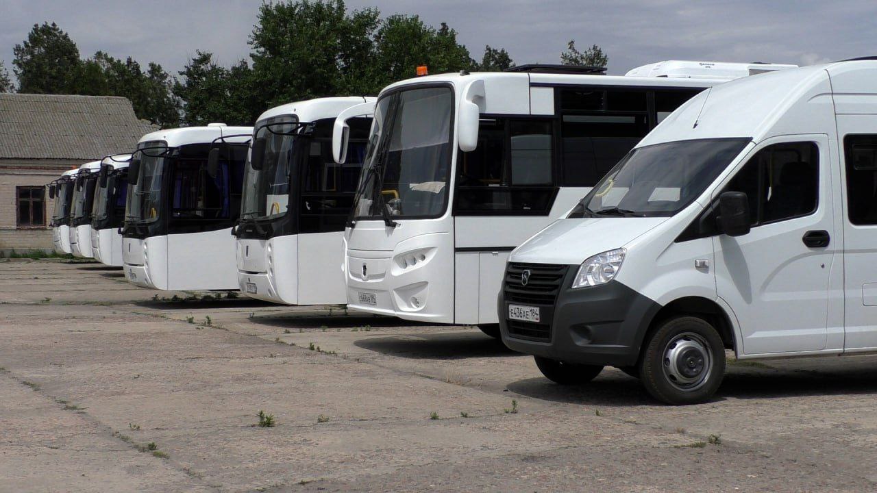 В Херсонской области с 22 апреля запустят новые автобусные маршруты, заявил Владимир Сальдо Дополнительные автобусные рейсы начнут курсировать между Чаплинкой и несколькими населенными пунктами: Чаплинка – Долинское; Чаплинка – Ивановка; Чаплинка – Магдалиновка; Чаплинка – Хлебодаровка; Чаплинка – Первоконстантиновка; Скадовка – Чаплинка. ПОДПИСАТЬСЯ НА ТАВРИЮ