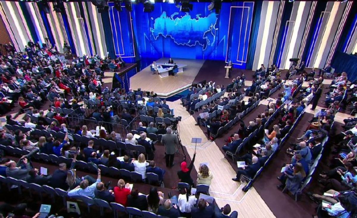 Владимирцам рассказали о новых мерах поддержки для семей с детьми newsvladimir ru fn 1773835 html Президент России Владимир Путин на Итогах года 2025 обратил внимание на проблему так называемых средних цифр по инфляции которые по его словам часто не отражают реальную ситуацию для обычных семей Особенно остро это ощущается при покупке продуктов именно продовольственная инфляция сильнее всего бьёт по семейным бюджетам в том числе во Владимирской области Прислать новость Подписаться Мы в MAX