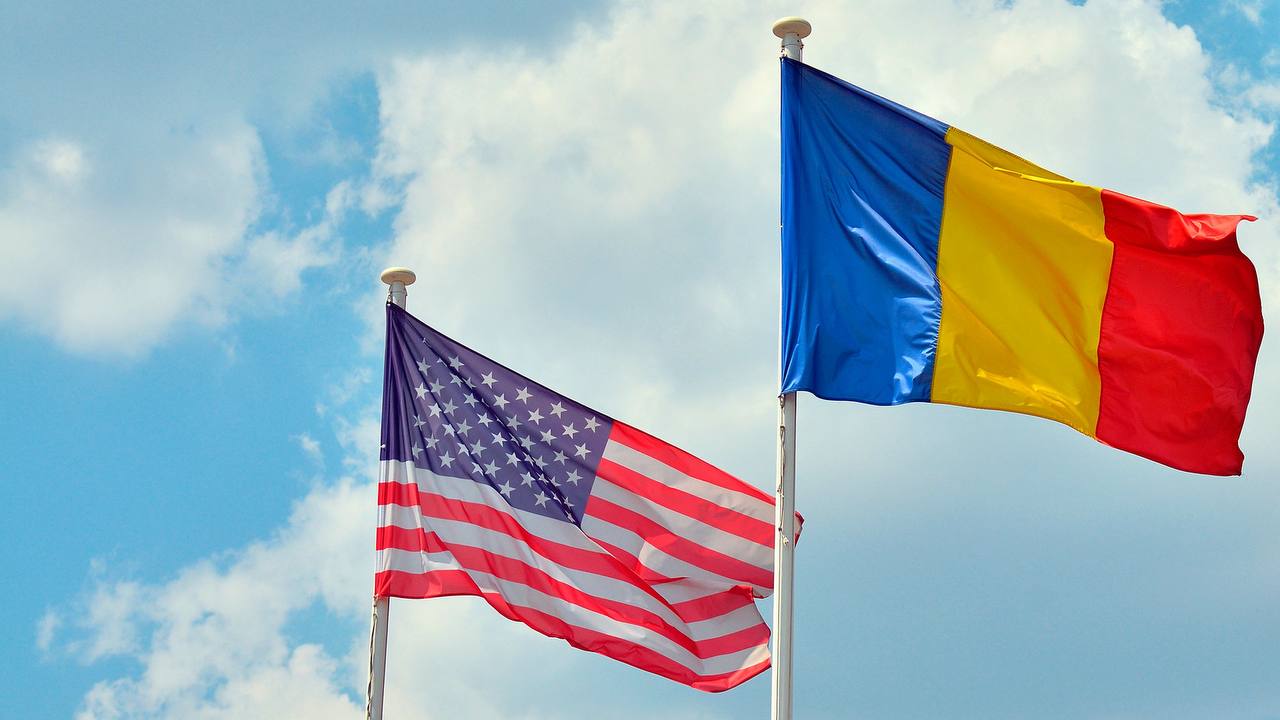 США отменили безвизовый режим для Румынии Администрация президента Дональда Трампа отменила участие Румынии в Программе безвизового въезда VWP , несмотря на то что страна ранее выполнила все технические условия. Власти США заявили, что мера связана с необходимостью повторной оценки и усилением внимания к вопросам безопасности. В официальном заявлении Министерства внутренней безопасности подчеркивается, что поддержание высоких стандартов VWP является приоритетом.