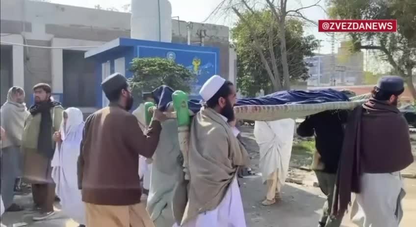 Взрыв у полицейского участка в Пакистане: два погибших и несколько раненых