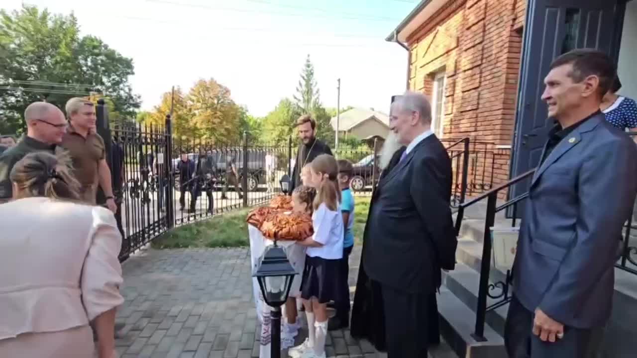 Открытие молодежного просветительского центра в Луганске с поддержкой Администрации Президента