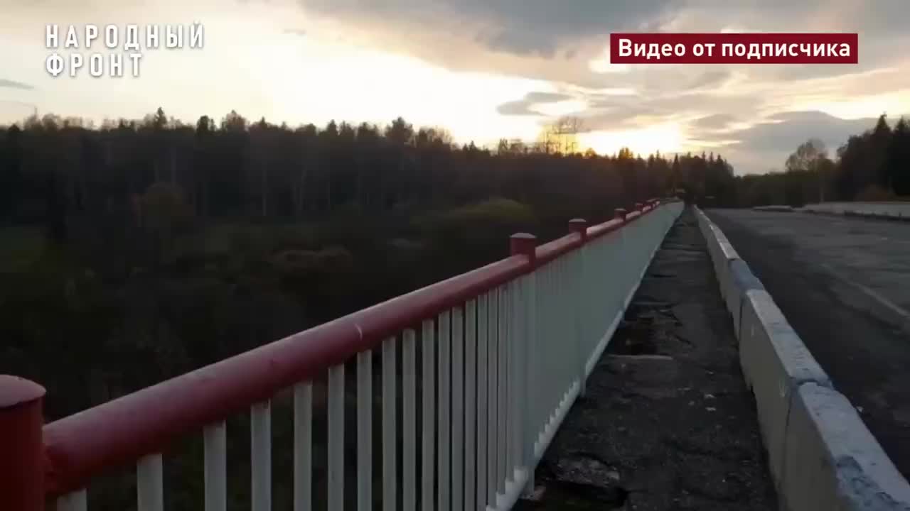 Разрушенный мост в Плотниково угрожает безопасности жителей Бакчарского района