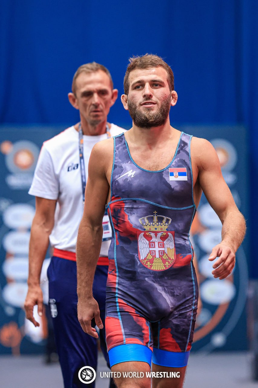 Георгий Тибилов вышел в полуфинал Чемпионата мира по греко римской борьбе Спортсмен в составе сборной Сербии одержал победу над представителем Индии со счетом 4 1