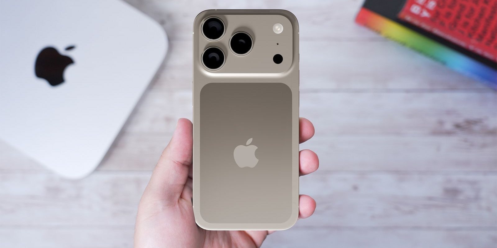 iPhone 17 Pro: 8x оптический зум и новое ПО камеры По данным MacRumors, Apple планирует ощутимо обновить камеру будущих iPhone Pro. В отличие от текущей линейки с 5х зумом новинки получат 8х оптический зум с плавным переключением. Также компания работает над профессиональным приложением для съемки со множеством параметров. Кроме того, iPhone 17 получат новую кнопку управления камерой на верхней грани. Да, еще одну в дополнении к сенсорной кнопке на боковой стороне. Мой Компьютер