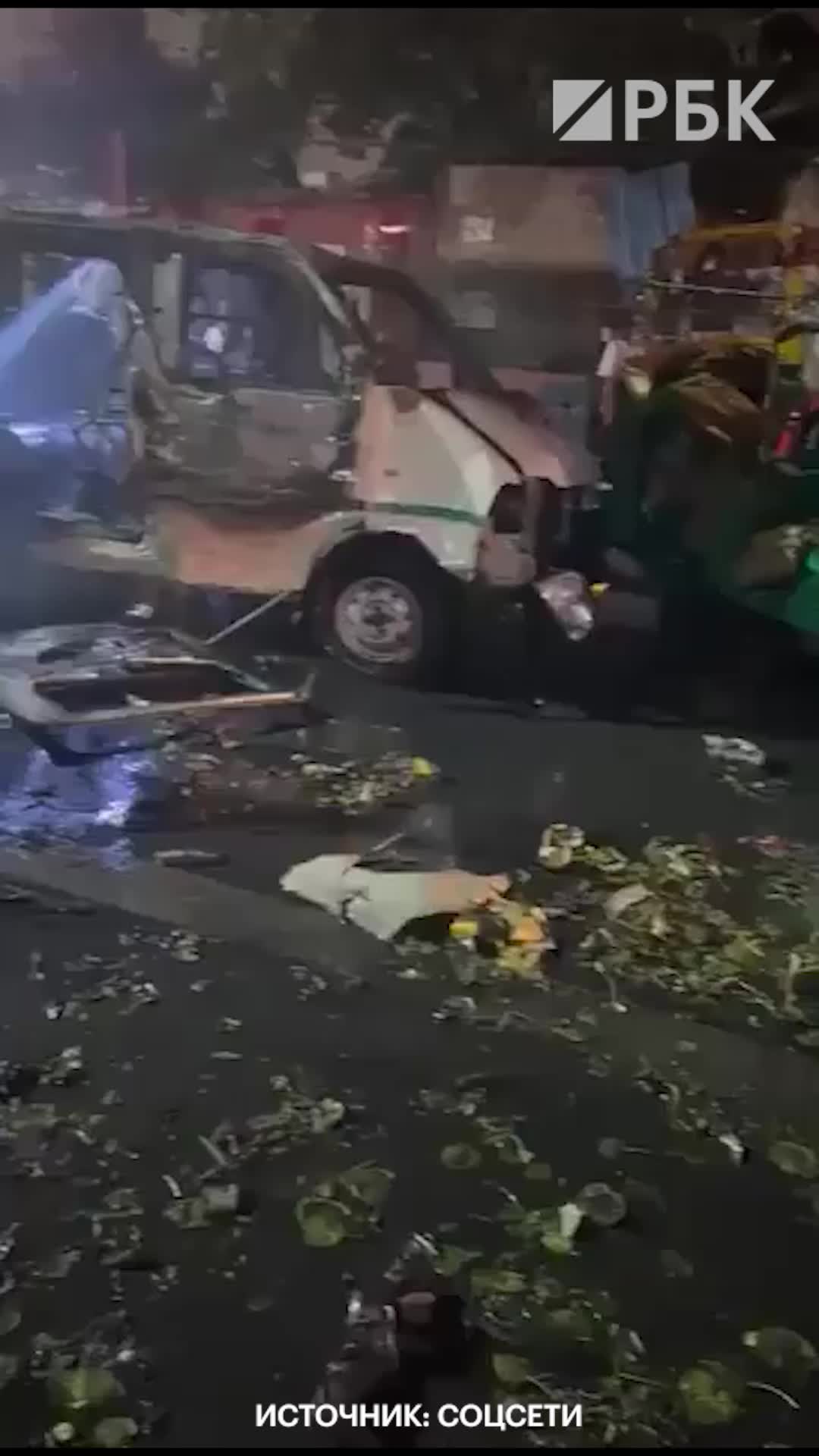 Взрыв автомобиля в Нью-Дели: восемь погибших и 24 раненых