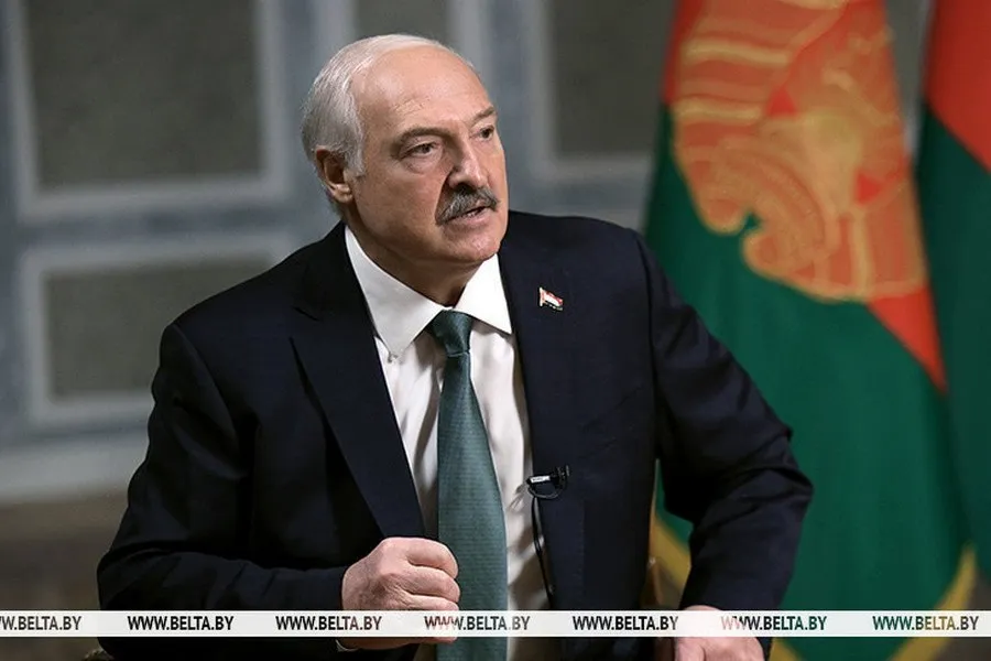 Александр Лукашенко Беларусь ведёт диалог с американцами не против России и не против Китая Беларусь ведет диалог с американцами не против России и не против Китая Об этом Президент Беларуси Александр Лукашенко заявил в интервью телеканалу RT Подпишитесь на Гомельские ведомости