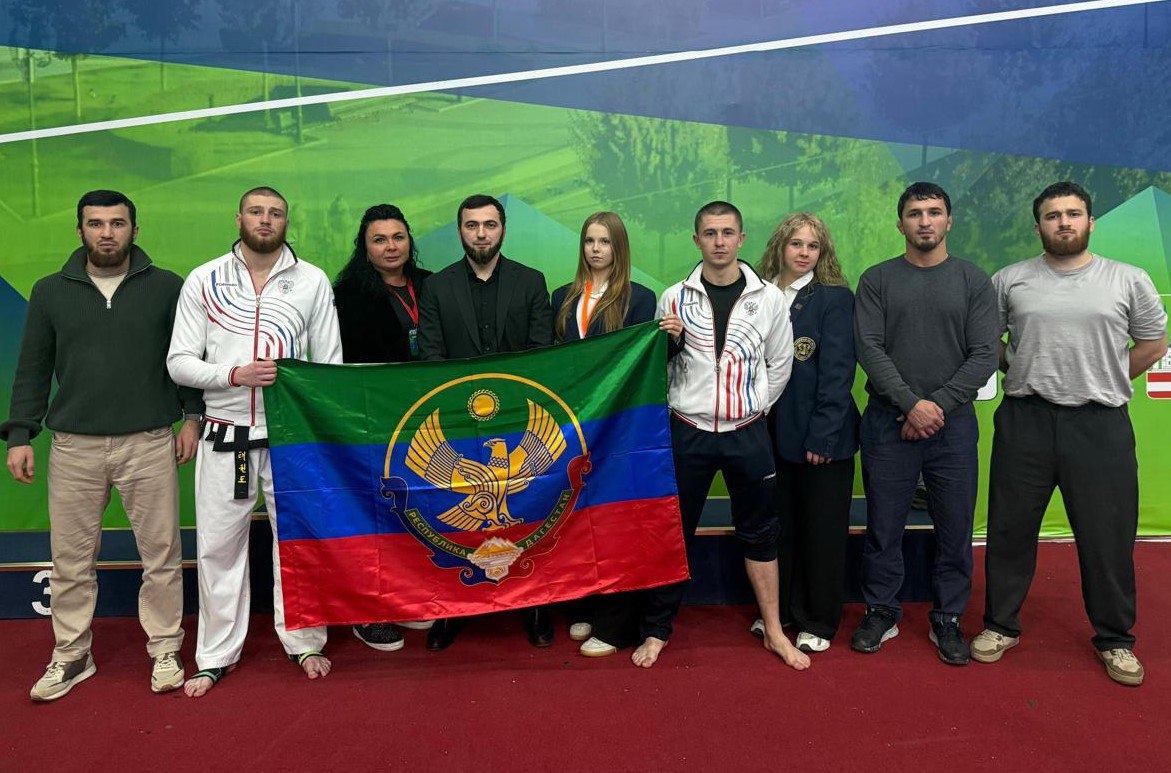 Кубок России по тхэквондо ГТФ в Грозном принес дагестанской сборной четыре медали Назар Васильев Лейла Тагиева Дарья Голикова Артем Майдаников