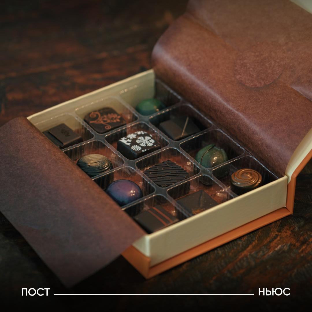 Конфеты с алкоголем не приведут к формированию зависимости у школьников Массовые закупки школьниками конфет рюмок не представляют угрозы подросткам поделился в разговоре с PostNews психиатр Василий Шуров По словам эксперта полностью оградить их от алкоголя не получится по статистике первый раз спиртное в России пробуют в возрасте от 10 до 12 лет Специалист подчеркнул что реальная опасность для несовершеннолетних заключается в вейпах Для здоровья они представляют куда больший вред но вместо их полного запрета сейчас будут воевать с конфетами говорит Шуров Согласны с ним да он прав нужно обратить внимание на вещи поважнее и то и то вредно со всем надо бороться Подписывайтесь на PostNews в MAX