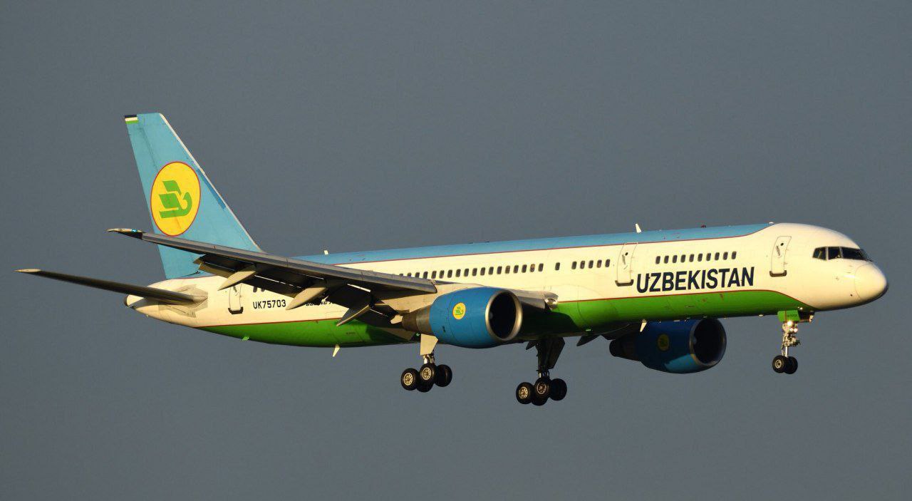 Uzbekistan Airways увеличит число прямых рейсов между Наманганом и Уфой  Узбекская авиакомпания начнёт летать по новому расписанию с 8 августа 2025 гожа, сообщили в Международном аэропорту Уфы.  Полёты по маршруту «Наманган – Уфа» будут выполнять два раза в неделю — по средам и четвергам. Обратные рейсы — по четвергам и пятницам.  ℹ Uzbekistan Airways — национальный авиаперевозчик Узбекистана, основанный в 1992 году и базирующийся в международном аэропорту «Ташкент».   По состоянию на февраль 2025 года флот авиакомпании состоял из 41 самолёта.    Читайте также: Uzbekistan Airways и China Southern договариваются о развитии грузоперевозок   Logistan.info   Логистика   Авиаперевозки