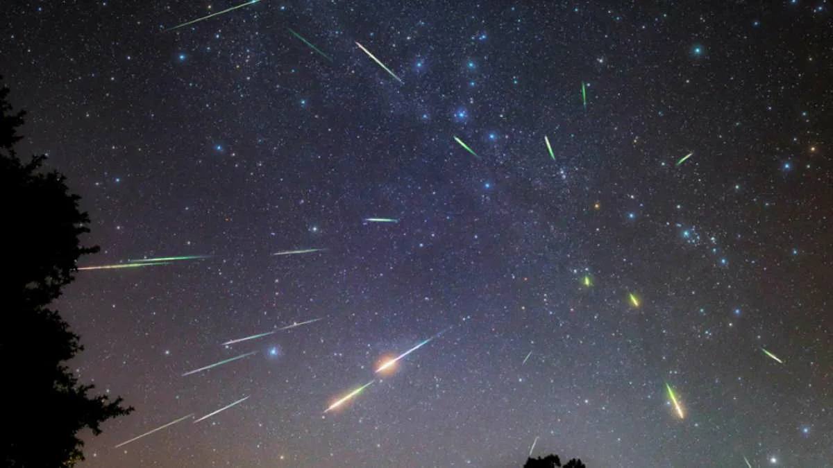 Жителей Казани ждёт яркое космическое шоу в ночь с 21 на 22 октября можно будет наблюдать впечатляющий звездопад Это станет самым мощным метеорным потоком месяца Лучшее время для наблюдений с 23 00 до 3 00 подальше от городских огней и при чистом небе Подписаться КазанДА