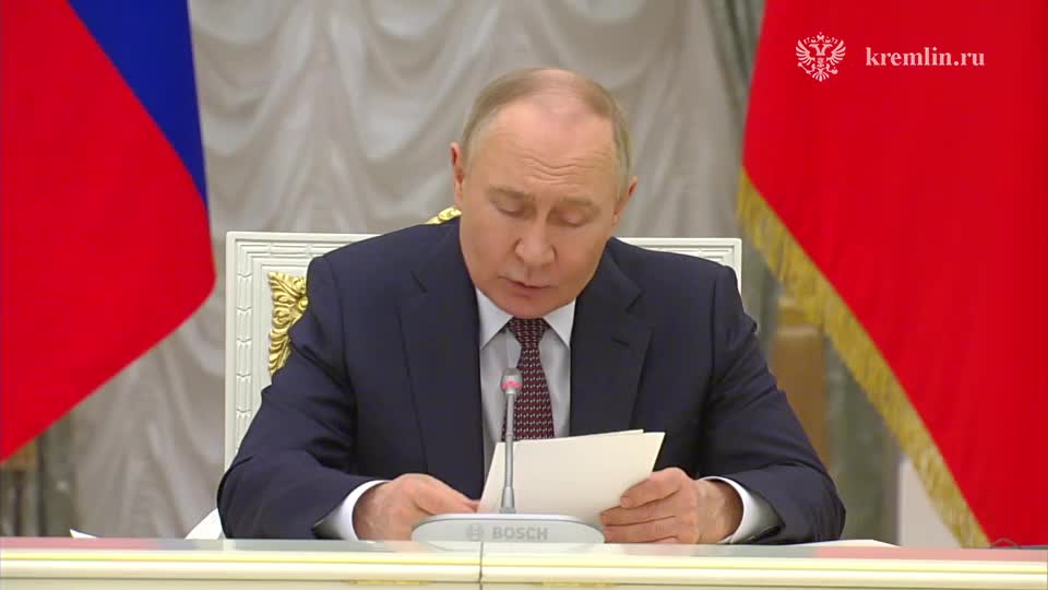 Подготовка к переговорам в Стамбуле и заседание попечительского совета театров