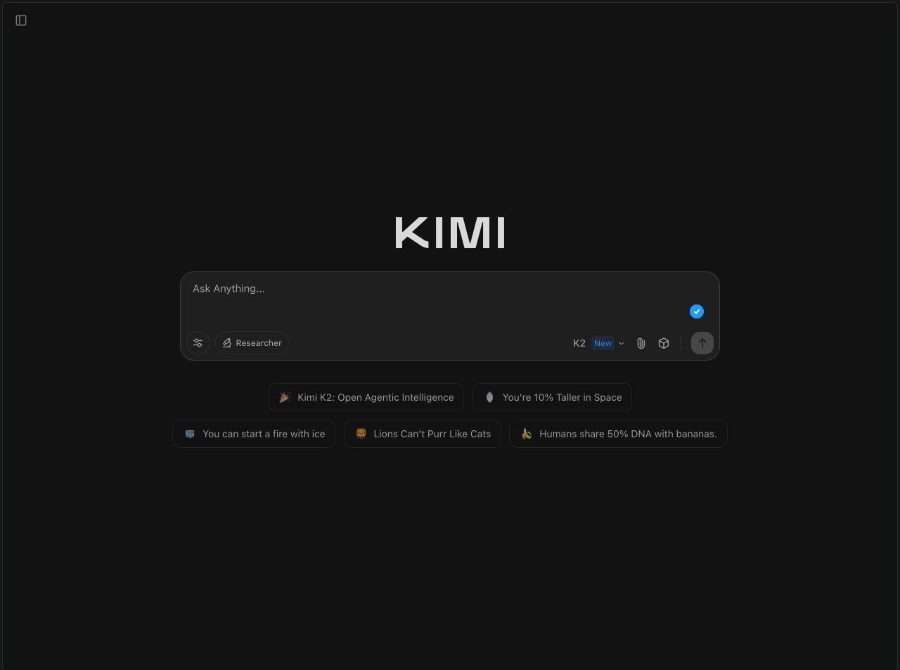 Новый лидер среди опенсорс-моделей: вышла Kimi K2 с 1 трлн параметров. Она одинаково хорошо генерирует код, пишет текст и анализирует данные. В коде и математике она показала себя даже лучше Claude 4 и GPT-4.1. Новая модель заняла первое место в бенчмарках AIME 2025, LiveCodeBench v6 и GPQA-Diamond. Пробуем бесплатно по ссылке. Скоро обещают добавить функции ИИ-агента.