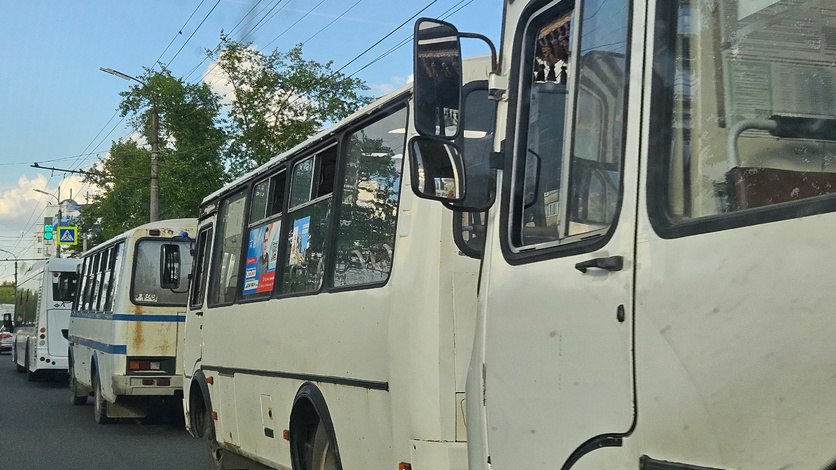 График движения автобуса №464 в Орле может измениться Нововведения ожидаются с началом нового учебного года. Сейчас специалисты исследуют пассажиропоток Вести-Орел. Подписаться