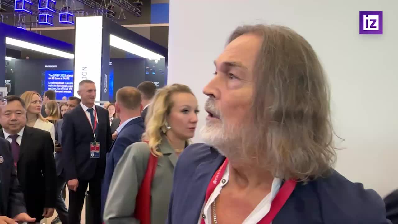 Никас Сафронов готовит портрет Илона Маска с символикой космоса