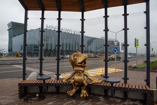 На Ставрополье прорабатывают проект по запуску электрички от аэропорта Минеральные Воды для организации железнодорожного сообщения между воздушной гаванью и городами курортами Кавказских Минеральных Вод Также в регионе в следующем году закупят 200 автобусов работающих на экологически чистом топливе Их задействуют на маршрутах внутри курортной зоны