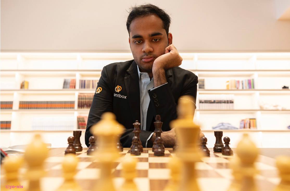 Арджун Эригайси одержал победу на турнире Jerusalem Chess Masters Серебро досталось Вишванатан Ананду а бронза Петру Свидлеру Chess Bulletin