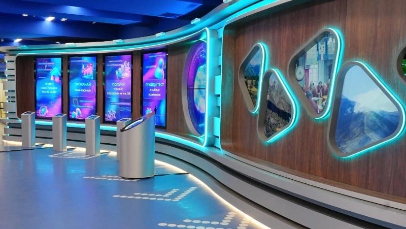 Выставку о Дальнем Востоке открыли в Москве Это событие стало частью патриотических мероприятий Дни регионов Дальнего Востока в Москве 2025 Выставка погружает посетителей в мир возможностей которые ждут их в этом регионе Подробности читайте на нашем сайте Подписаться на нас Telegram I MAX Прислать нам новость Sakhonlinebot