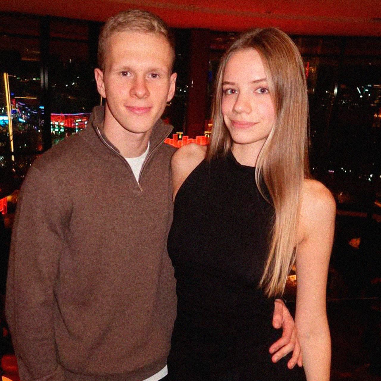 Матвей Кисляк из ЦСКА получил премию Первая пятерка лучшему молодому игроку года в РПЛ он опередил Глебова и Дмитриева В прошлом голу приз взял Алексей Батраков Статистика Кисляка в приложении ГОЛ