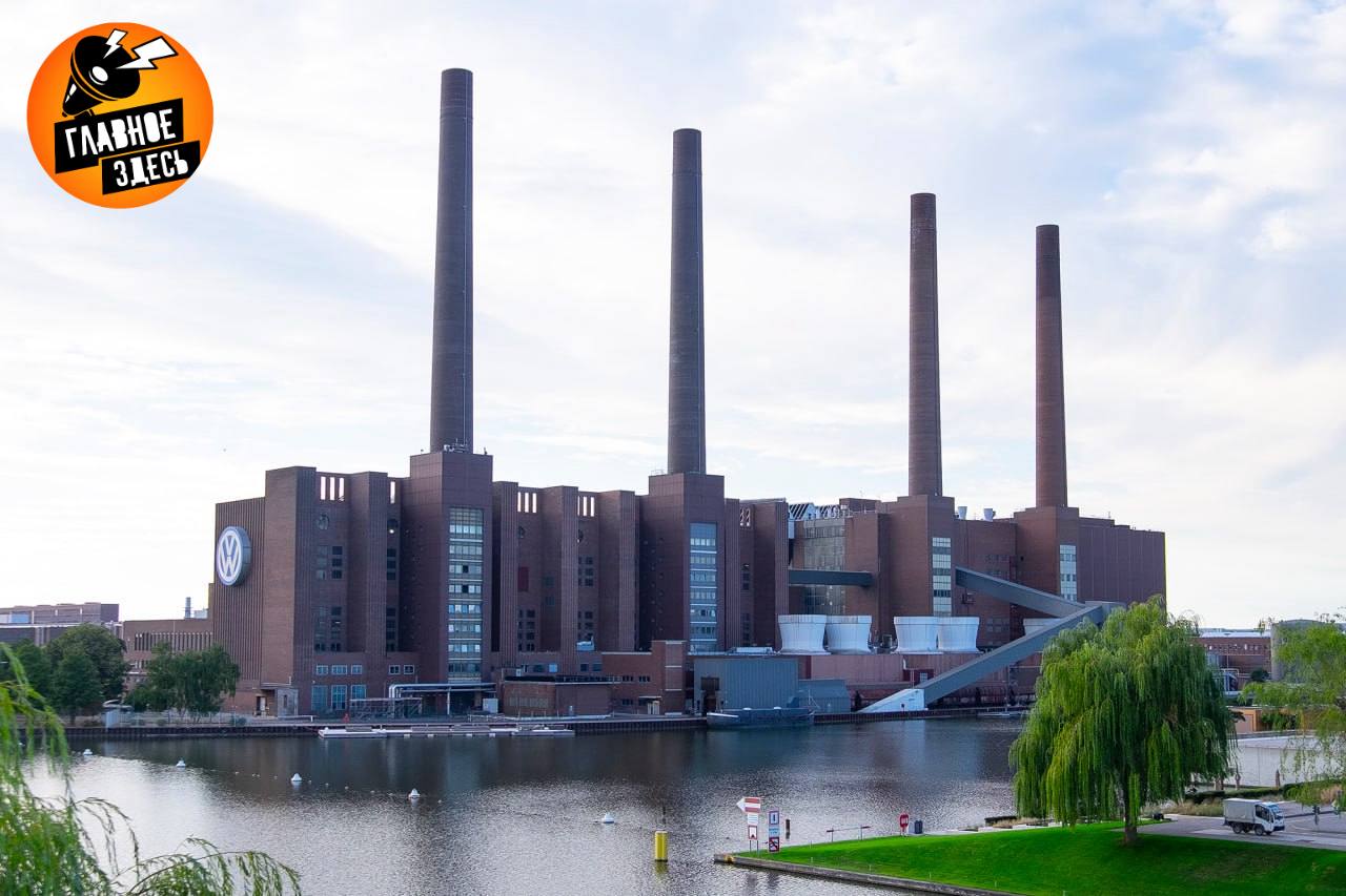 Страны Евросоюза потеряли около 48 миллиардов евро из за антироссийских санкций введенных после 2021 года следует из данных Евростата За четыре года экспорт ЕС в Россию сократился на 65 За январь октябрь 2025 года доходы от экспорта на российский рынок составили 25 миллиардов евро по сравнению с 73 миллиардами евро за аналогичный период 2021 года Главное здесь Подписывайтесь