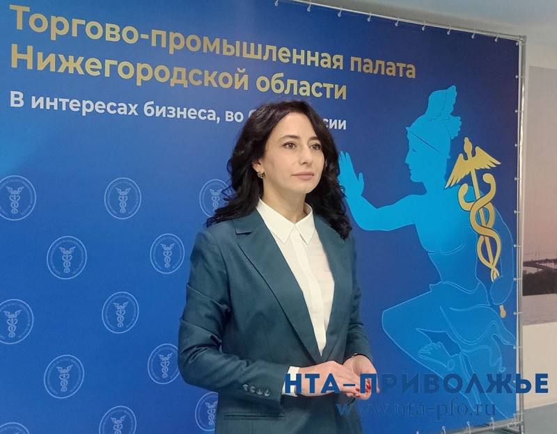 АКИМОВА ИЗБРАНА ГЕНДИРЕКТОРОМ ТПП Ольга Акимова на внеочередной конференции единогласно избрана генеральным директором Торгово промышленной палаты ТПП Нижегородской области на пятилетний срок С декабря 2024 года пост и о гендиректора ТПП занимал Александр Пушкин В июле этого года была введена должность президента ТПП которую занял Александр Лариков Ольга Акимова родилась в Горьком окончила ННГУ им Н И Лобачевского по специальностям История и Государственное и муниципальное управление Более 20 лет работает в системе Торгово промышленной палаты Нижегородской области пройдя путь от специалиста отдела внешних связей до заместителя генерального директора