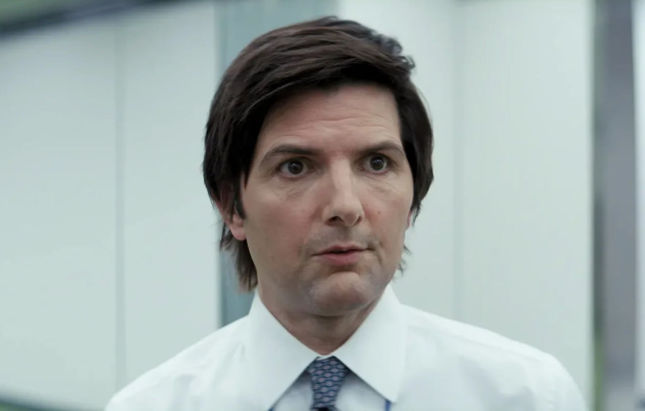 Снимать третий сезон Разделения начнут этим летом Об этом сообщили источники Deadline По их данным сериал хоть и не продлили на четвертый сезон но он входит в планы а вот потенциальную пятую часть шоу делать не планируют Зато вместо нее рассматривается создание спин оффов по вселенной Еще стало известно что Apple Studios за 70 млн долларов полностью выкупила права на Разделение у студии Fifth Season Кинопоиск Новости