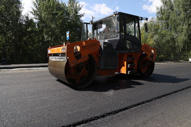 В Челябинской области отремонтировали 229 километров дорог   www up74 ru articles news 167989 По данным областного миндортранса в 2025 году дорожники завершили работы на ключевых участках региональных трасс и улично дорожной сети Челябинска что позволило разгрузить городские магистрали