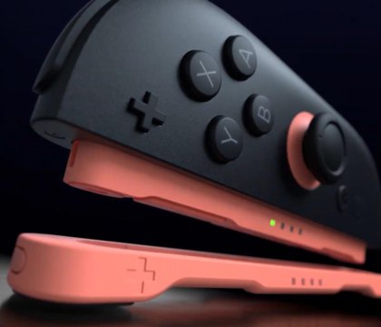 Патент Nintendo раскрыл подробности о Joy-Con и новом контроллере для Switch 2  Nintendo зарегистрировала патент на новые Joy-Con для портативной игровой консоли Switch 2. Судя по этому патенту, контроллеры все-таки можно будет использовать как мышку. Изначально об этой функции сообщили инсайдеры, потом сама компания намекнула на режим мышки в анонсирующем трейлере Switch 2.  Читать далее