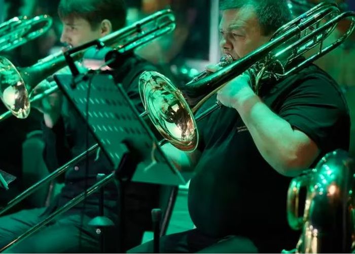 Академический театр оперы и балета Коми анонсировал гала концерт с участием солистов Большого и Мариинки Он состоится 17 декабря в ходе первого международного фестиваля искусств Кандинский