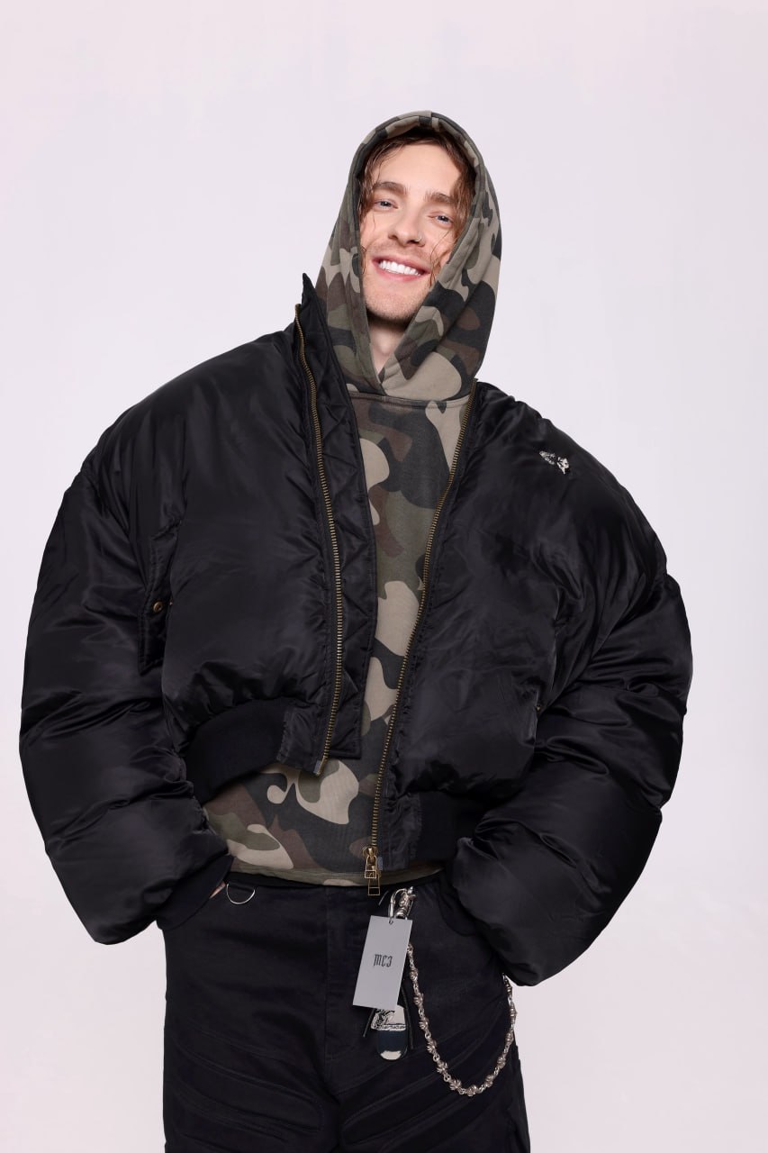 Пройдёт ли концерт Егора Крида в Новосибирске после отмены в Омске Артист должен выступить в Новосибирске 1 ноября несмотря на отмену омского концерта из за болезни Продажи билетов в Новосибирске продолжаются   Организаторы новосибирского шоу пока не комментируют возможные изменения Омский концерт перенесен на весну 2026 года Om1 Новосибирск в МАХ