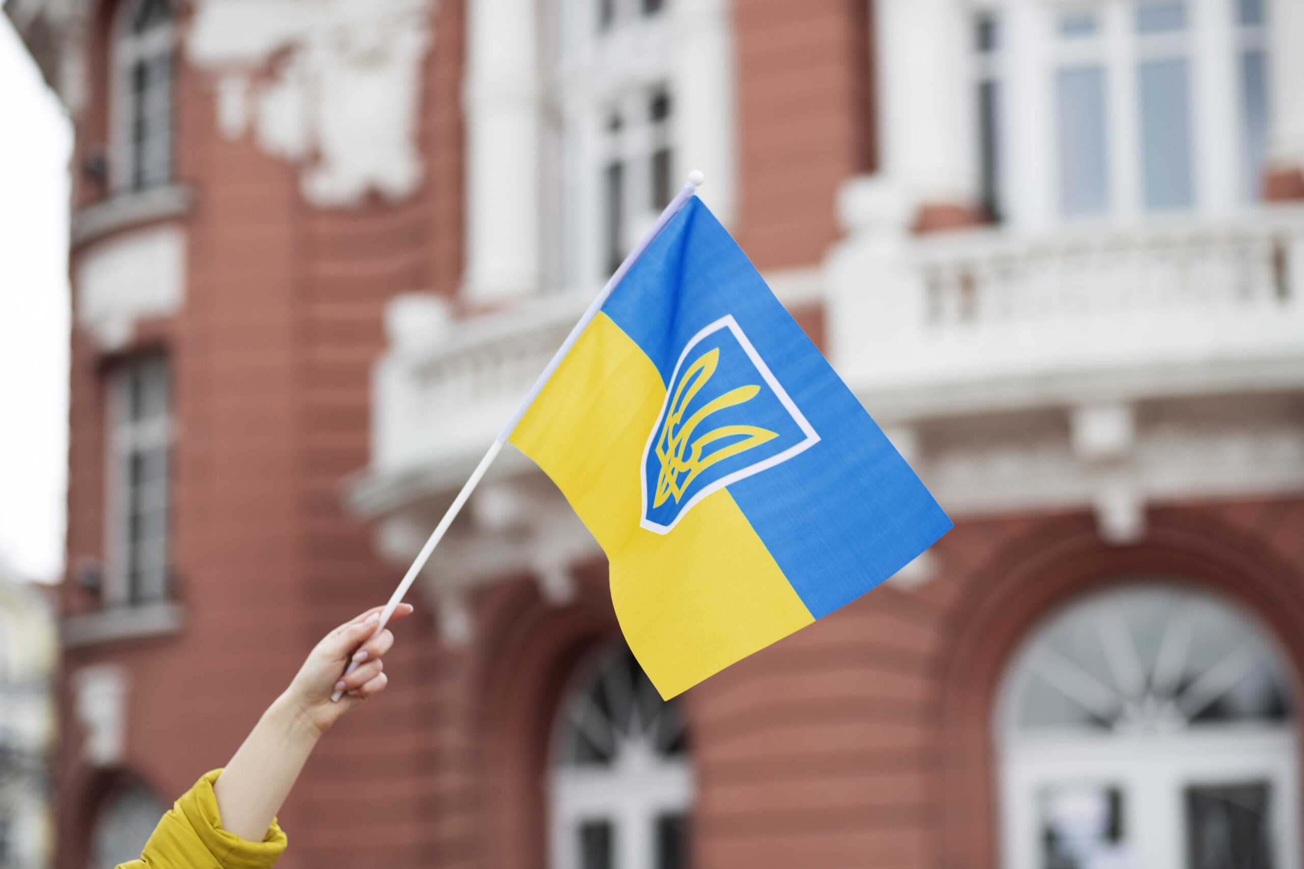 Госдолг Украины составил 186 миллиардов За июль это значение выросло на 1 29 миллиардов долларов и превысило 186 миллиардов долларов Государственные и гарантированный долг Украины на 31 июля составил более 186 миллиардов долларов За последний месяц это значение увеличилось на 1 29 миллиардов долларов Об этом сообщил ТАСС со ссылкой на министерство финансов Украины При этом внешний долг в структуре госдолга составил 74 97 процентов почти 5 828 гривен 139 54 миллиардов долларов а внутренний Читать на сайте ИА Бизнес код ВнешнийДолг Статистика украина