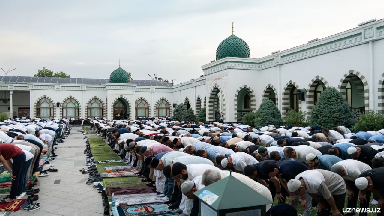 В пятницу во всех мечетях Узбекистана проведут коллективную молитву о ниспослании дождя Молитва аль истиска моление о ниспослании дождя будет прочтена 28 ноября во всех мечетях после пятничного намаза uznews uz ru news 105136 uznews