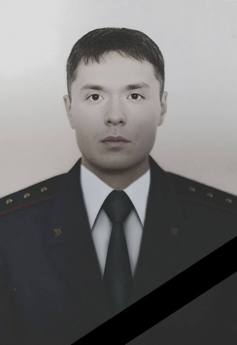 Во время ликвидации последствий атаки БПЛА на Тульскую область погиб сотрудник МЧС Во время ликвидации последствий атаки БПЛА в Тульской области погиб сотрудник МЧС Илья Ковалев. ↗ Прислать новость Подписаться