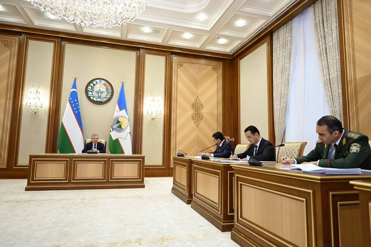 Узбекистан намерен увеличить объем экспорта до 45 млрд   repost uz sdelayut proshe usloviya dlya biznesa Подписывайтесь на Repost