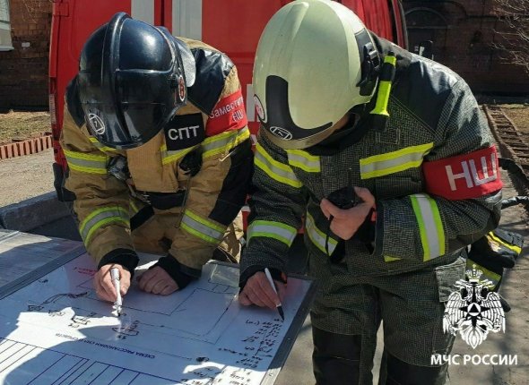 Пожарно-тактические учения проводятся в одном из общежитий Иркутского политеха К мероприятию привлекается иркутский пожарно-спасательный гарнизон Читать подробнее на сайте...