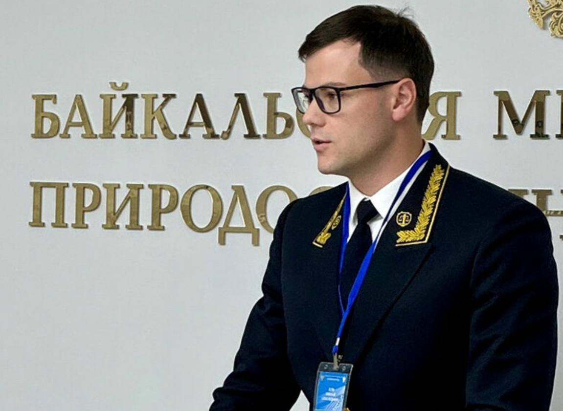 В Иркутске пропал судья Арбитражного суда Восточно Сибирского округа Николай Курц сообщил корреспондент Ъ Господин Курц ушел из дома в ночь на 3 сентября В последний раз его видели на мосту через Ангару Сейчас местонахождение мужчины неизвестно есть предварительные данные о его гибели которая носит некриминальный характер Николай Курц был назначен на должность судьи указом президента от 8 ноября 2023 года До этого он несколько лет работал в Арбитражном суде Иркутской области АС Восточно Сибирского округа Подписывайтесь на Ъ
