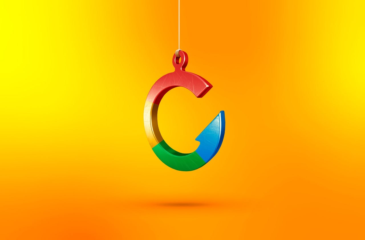 Мошенники научились рассылать фишинговые письма с официального адреса Google Не так давно исследователи кибербезопасности обнаружили новую схему фишинга. Использовавшие её мошенники эксплуатировали уязвимости и особенности работы целого ряда сервисов Google, чтобы отправлять письма с официального почтового адреса компании — no-reply .google.com. Именно с него владельцам аккаунтов Google приходят настоящие оповещения безопасности. Правдоподобные на вид уведомления сообщали получателю письма, что Google LLC получил судебную повестку и должен передать содержимое учётной записи пользователя правоохранительным органам. Чтобы узнать подробности о материалах дела и опротестовать запрос, адресату предлагали перейти по ссылке из письма на страницу поддержки. При этом линк тоже выглядел достаточно внушительно. Страница была размещена на домене, явно связанном с Google — sites.google.com. Опытные читатели на этом месте уже наверняка догадались, в чём заключался подвох. Ну а для тех, кто не сразу понял, что не так с этим доменом, мы подробно разобрали все признаки подделки в нашем блоге. В посте вы также найдёте полную техническую реконструкцию атаки и советы по защите. Переходите по ссылке и читайте полную версию! #KD_атаки